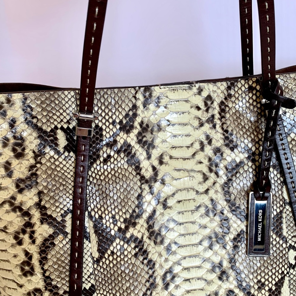 Michael Kors Collection Large Python tote - Picture 2 of 6
